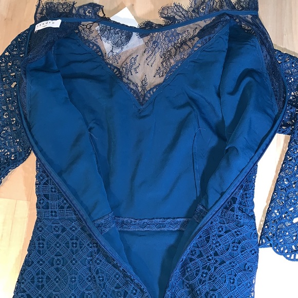 SANDRO Bartsie paneled scallop macramé lace dress - Picture 13 of 16